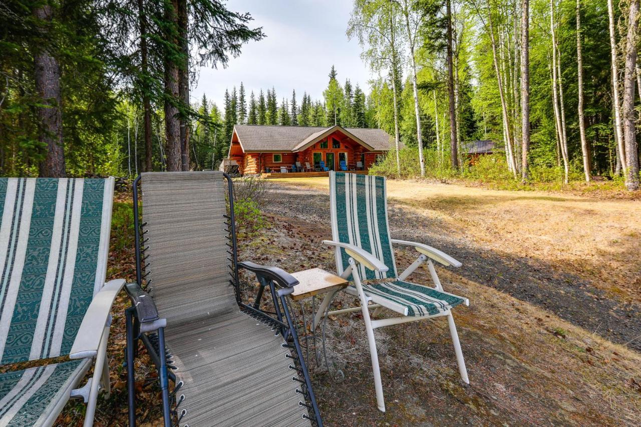 Riverside Log Cabin On-Site Aurora Viewing! North Pole Exterior photo