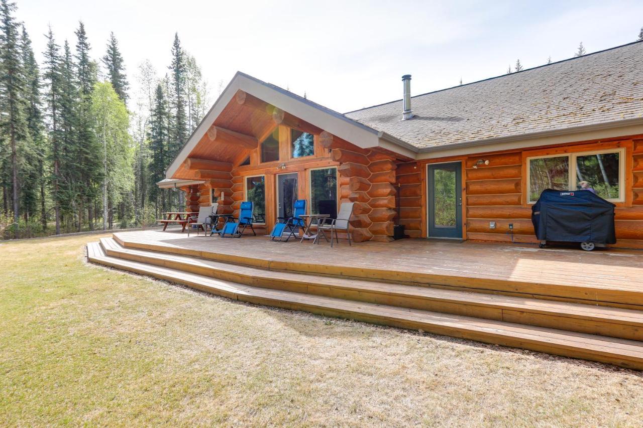 Riverside Log Cabin On-Site Aurora Viewing! North Pole Exterior photo